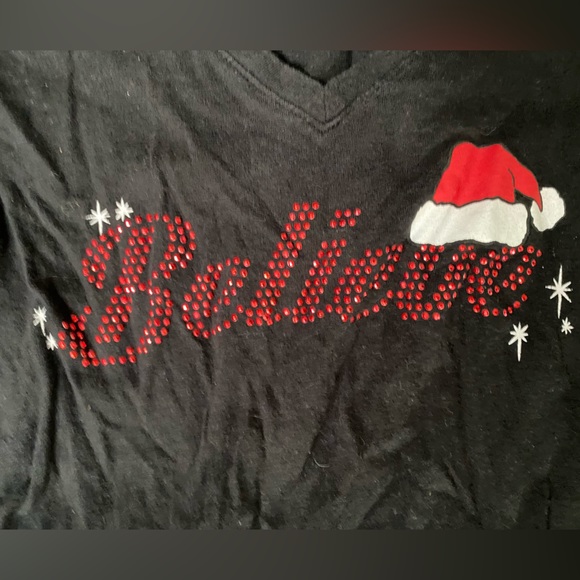 Lot of Christmas Tees - Picture 5 of 6